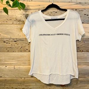 Wild fox telepathically orders pizza tee